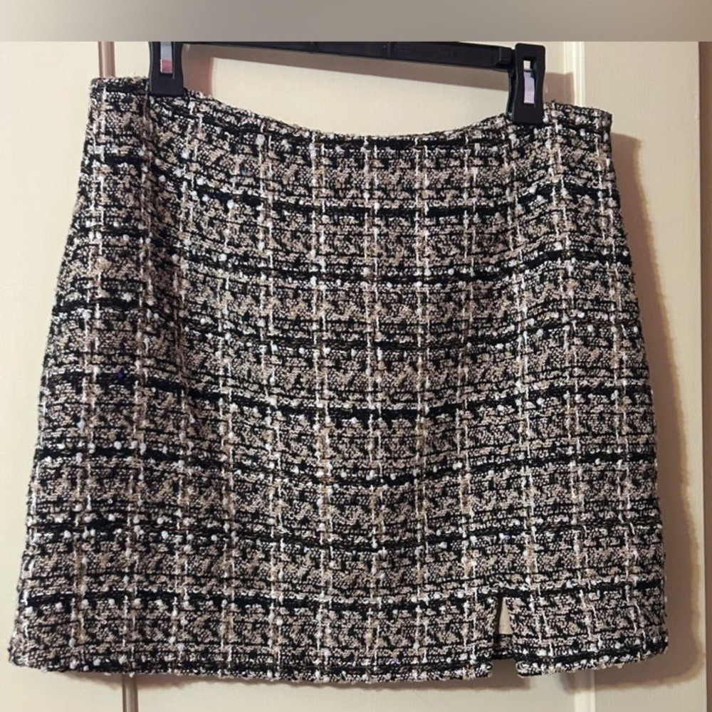 Francesca's Collections Black and White Tweed Mini Skirt